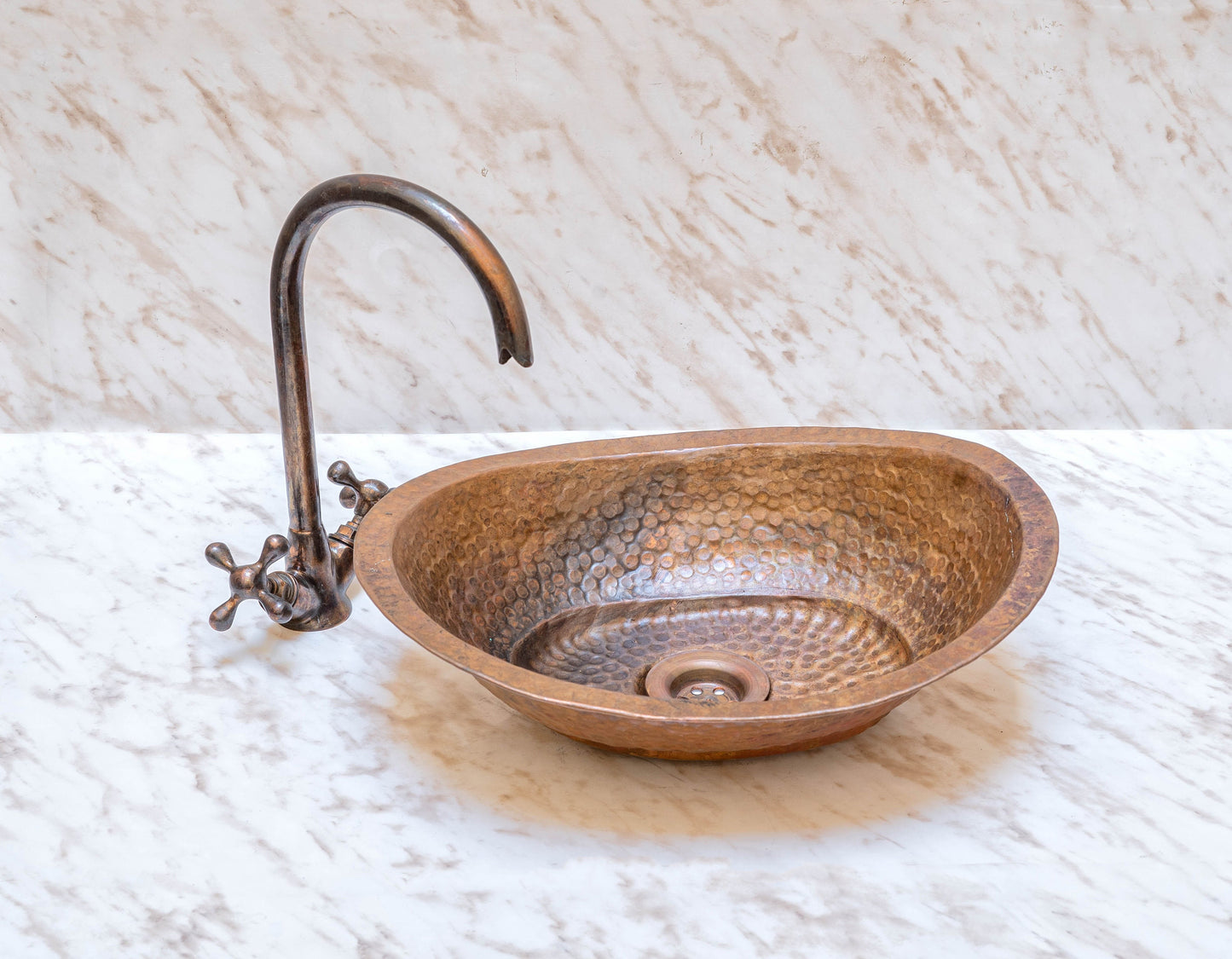 Aged Copper Vessel sink Bathroom , Copper Hand Hammered Oval Bathroom Sink
