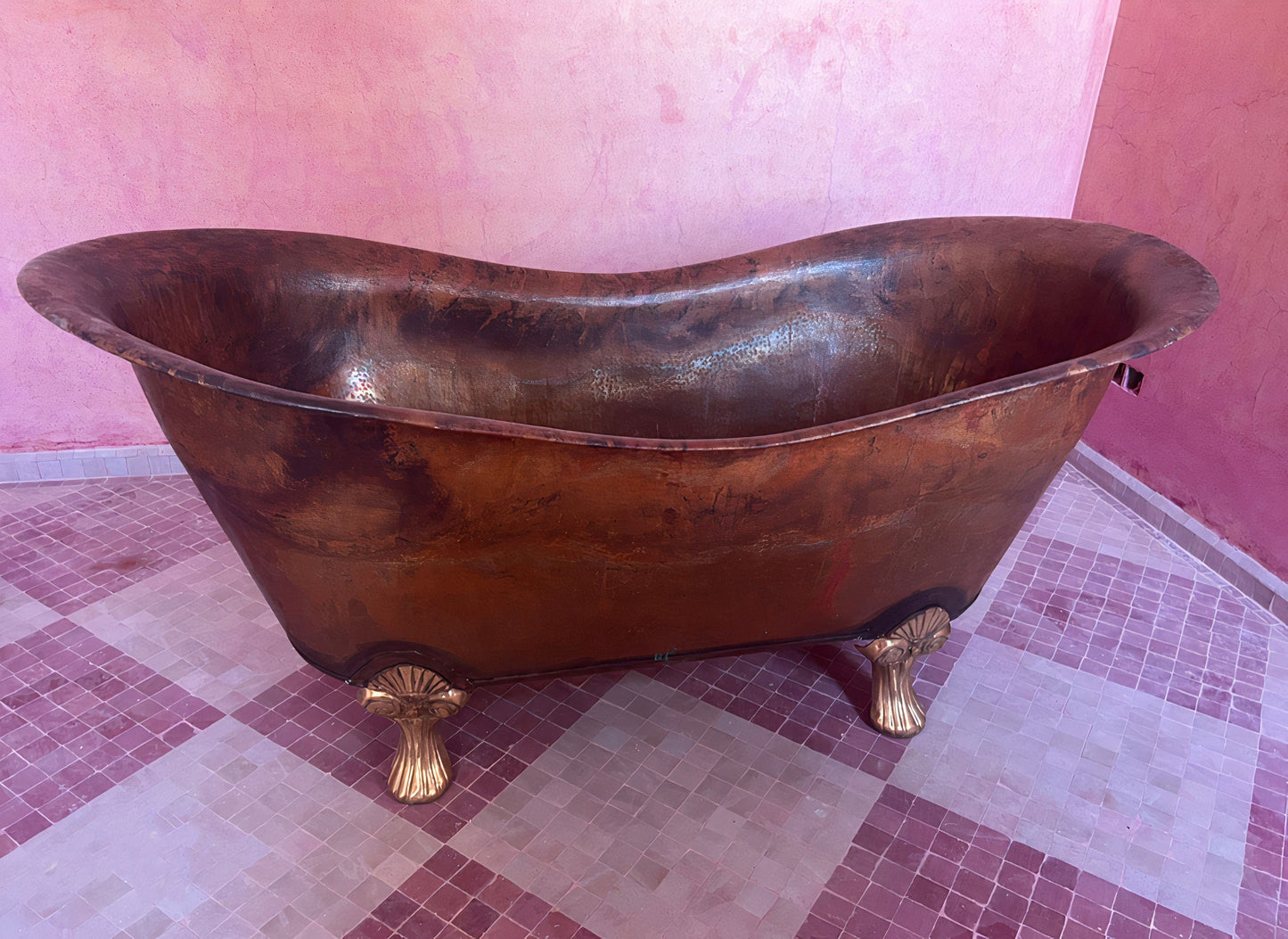 Aged Copper Clawfoot Tub , Rustic Copper Bathtub Bathroom