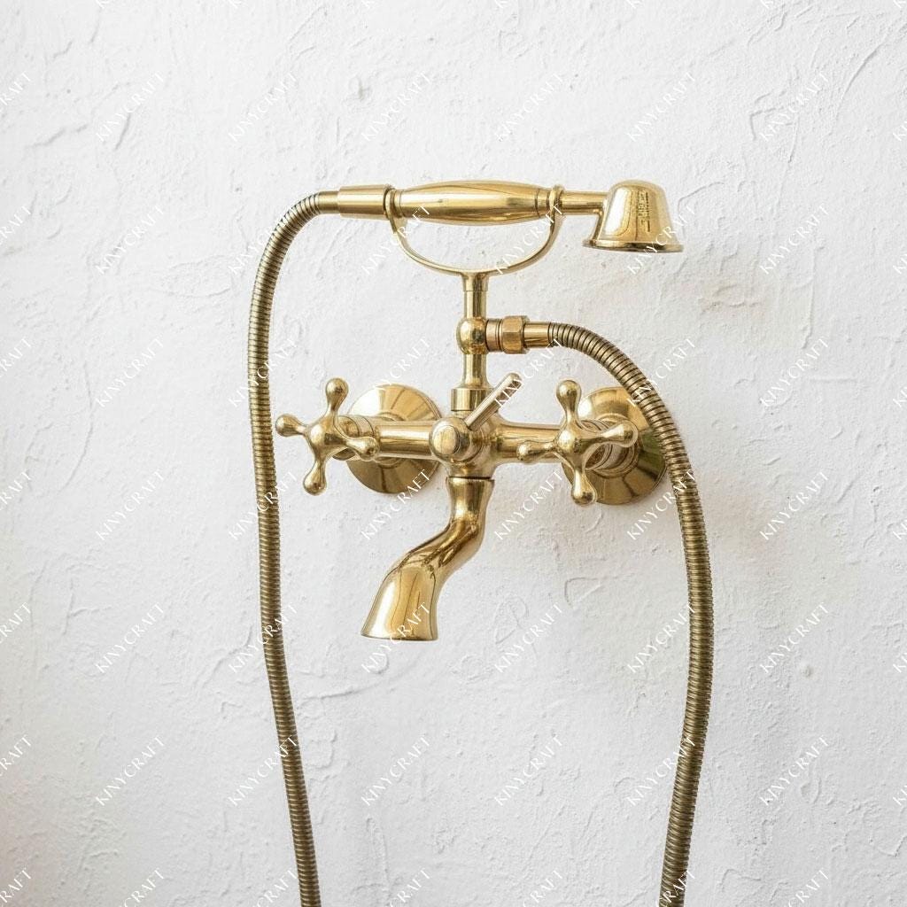 Traditional brass bathtub mixer faucet with handheld sprayer